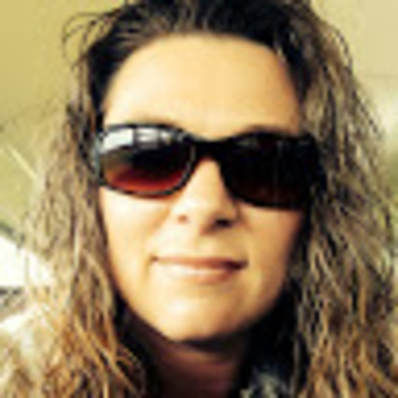 Meet your Posher, Rebecca - Picture 1 of 1